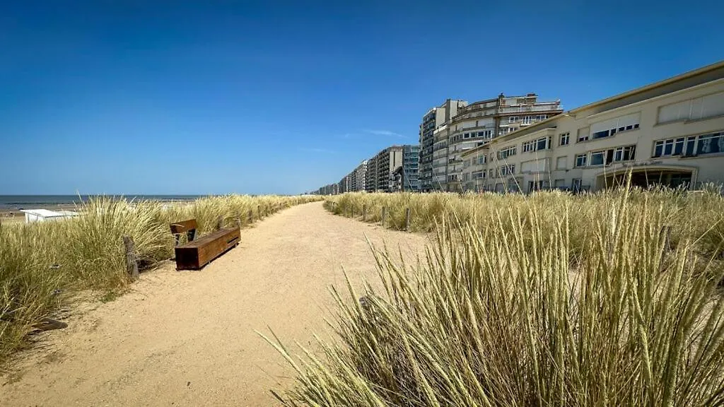 Apartment Sfeervol Appartement Met Zeezicht Middelkerke